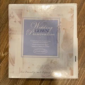 Wedding gown reservation